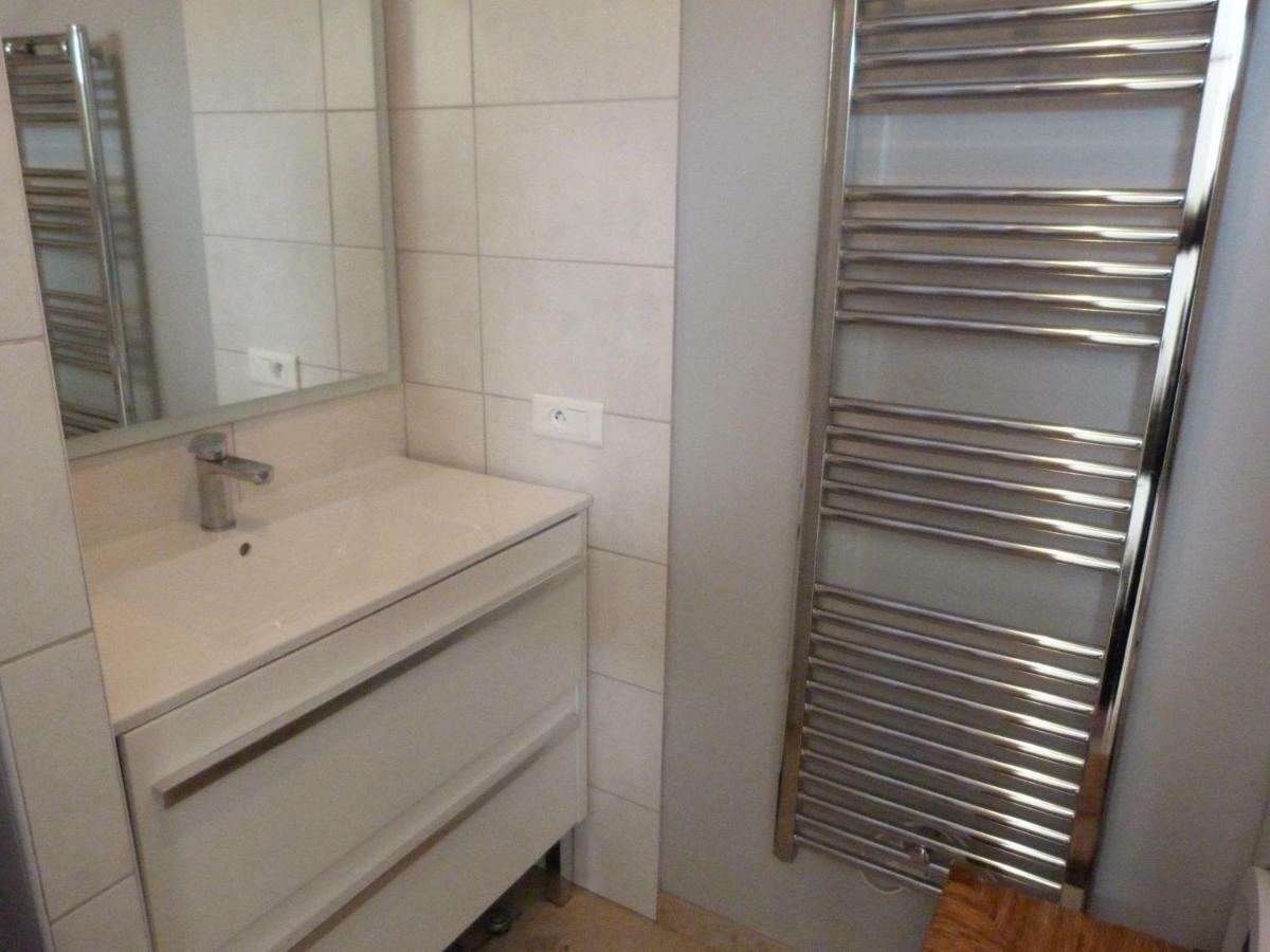 Apartament Les Cigales Alleins Zewnętrze zdjęcie